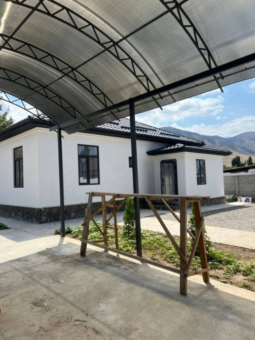 Дом, 95 м², 4 комнаты, Агентство недвижимости Bishkek - photo 1