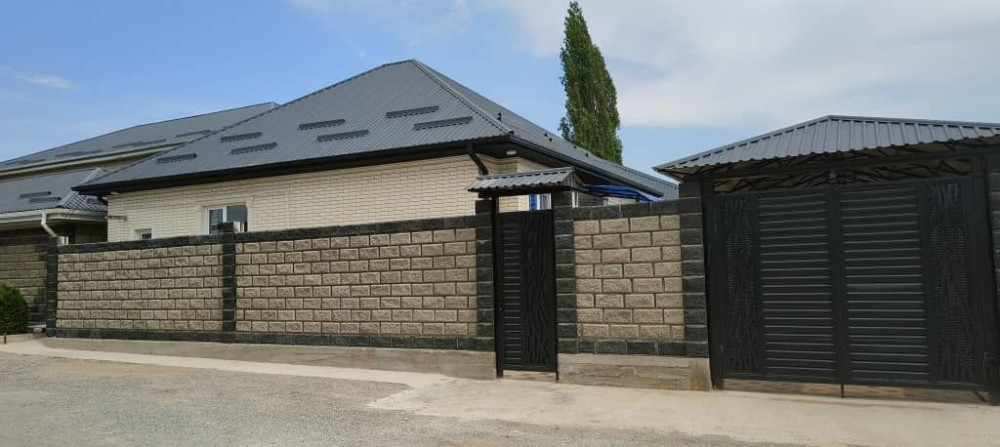 Дом, 85 м², 4 комнаты, Собственник, Евроремонт Bishkek - photo 1