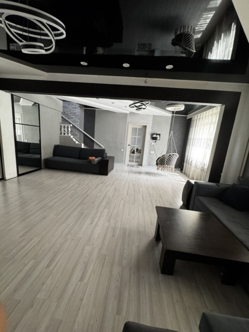 Дом, 150 м², 4 комнаты, Собственник, Евроремонт Бишкек - сүрөт 1