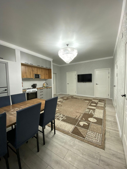 Дом, 110 м², 4 комнаты, Агентство недвижимости, Евроремонт Бишкек - сүрөт 1