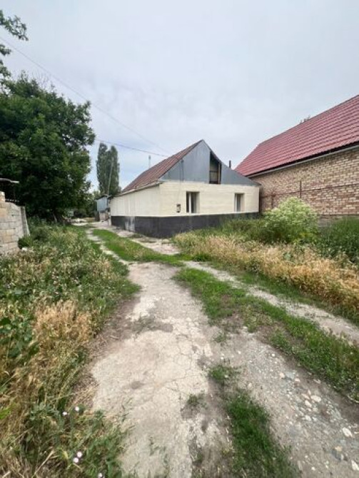 Дом, 80 м², 4 комнаты, Собственник, Косметический ремонт Бишкек - изображение 6