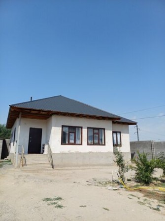 Дом, 70 м², 4 комнаты, Собственник, Косметический ремонт Бишкек - сүрөт 1