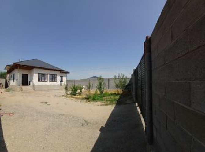 Дом, 70 м², 4 комнаты, Собственник, Косметический ремонт Бишкек - сүрөт 3