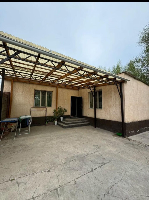 Дом, 78 м², 4 комнаты, Агентство недвижимости, Старый ремонт Bishkek - photo 1