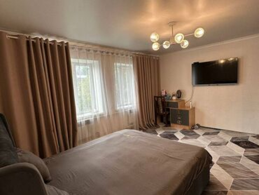 Дом, 159 м², 4 комнаты, Агентство недвижимости, Евроремонт Бишкек - сүрөт 1