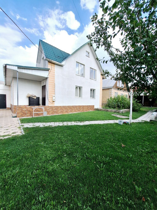 Дом, 140 м², 4 комнаты, Собственник, Евроремонт Bishkek - photo 1