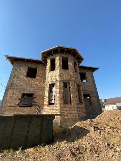 Дом, 180 м², 4 комнаты, Собственник, ПСО (под самоотделку) Бишкек - изображение 3