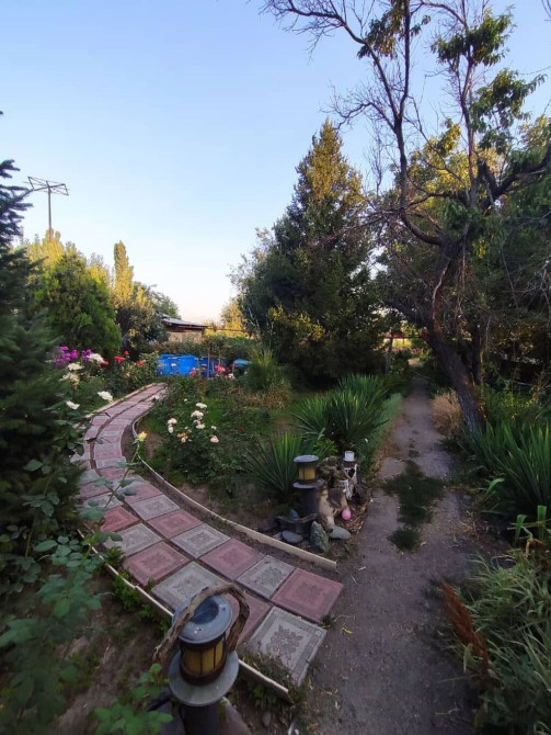 Дом, 130 м², 4 комнаты, Собственник Bishkek - photo 1