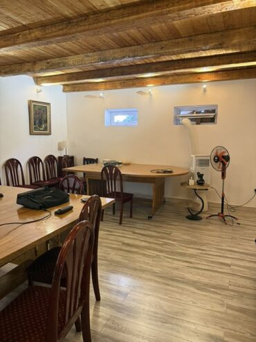 Дом, 60 м², 2 комнаты, Собственник Бишкек - изображение 2