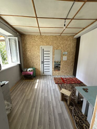 Полдома, 30 м², 2 комнаты, Собственник, Косметический ремонт Бишкек - сүрөт 1
