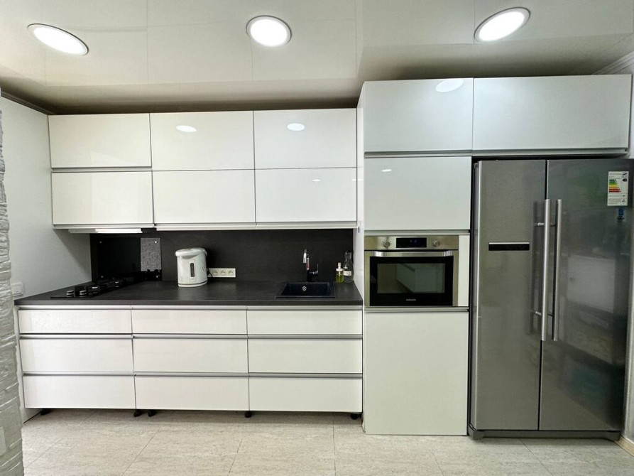 Полдома, 45 м², 2 комнаты, Собственник, Евроремонт Бишкек - изображение 1