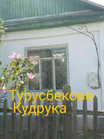 Дом, 34 м², 2 комнаты, Собственник Бишкек