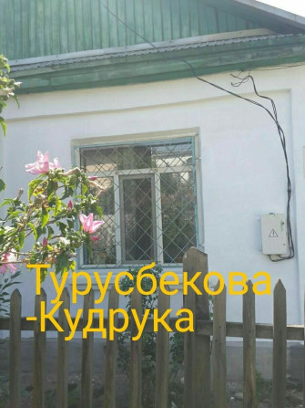 Дом, 34 м², 2 комнаты, Собственник Бишкек - сүрөт 1