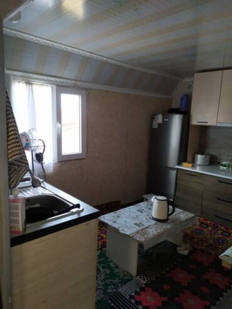 Времянка, 24 м², 2 комнаты, Собственник, Старый ремонт Бишкек - сүрөт 3
