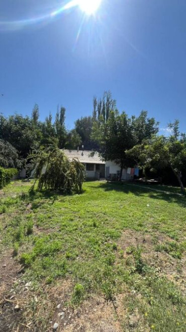 Времянка, 60 м², 2 комнаты, Агентство недвижимости, Старый ремонт Bishkek - photo 2