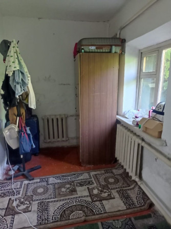 Барачный, 40 м², 2 комнаты, Агентство недвижимости, Старый ремонт Бишкек - сүрөт 1