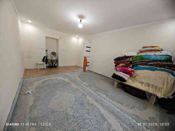 Полдома, 62 м², 2 комнаты, Риэлтор Бишкек