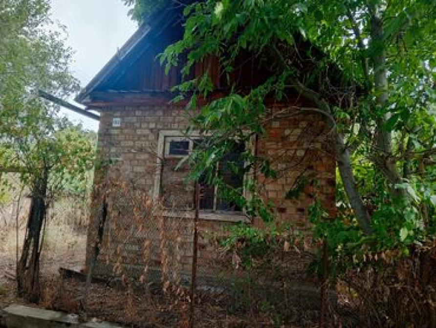 Дача, 45 м², 2 комнаты, Собственник, Старый ремонт Бишкек - изображение 3