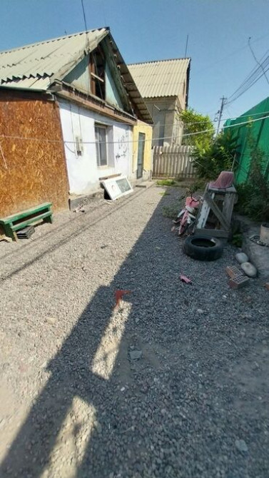 Дом, 57 м², 2 комнаты, Риэлтор, Старый ремонт Bishkek - photo 3