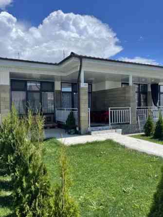 Коттедж, 50 м², 2 комнаты, Собственник, Евроремонт Бишкек