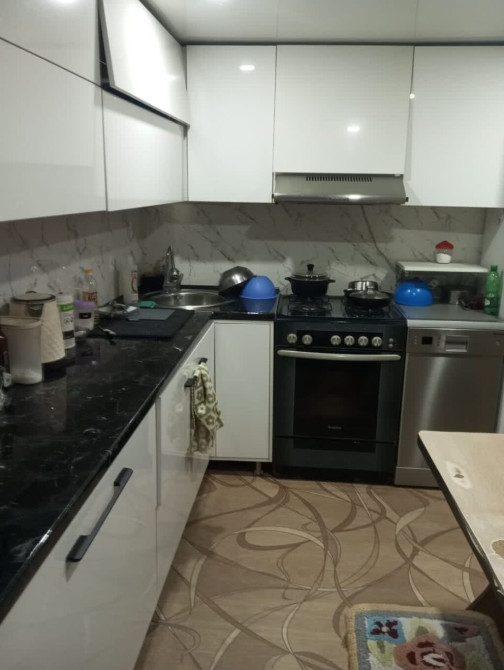 Дом, 700 м², 2 комнаты, Собственник, Дизайнерский ремонт Бишкек - сүрөт 1