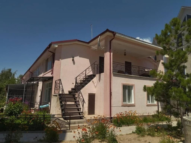 Коттедж, 52 м², 2 комнаты, Собственник, Евроремонт Бишкек - сүрөт 1