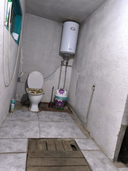 Дом, 45 м², 2 комнаты, Собственник, Косметический ремонт Бишкек - изображение 3