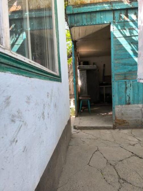 Дом, 45 м², 2 комнаты, Собственник, Косметический ремонт Бишкек - изображение 2