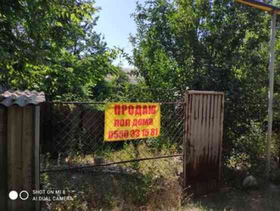 Полдома, 30 м², 2 комнаты, Собственник Бишкек