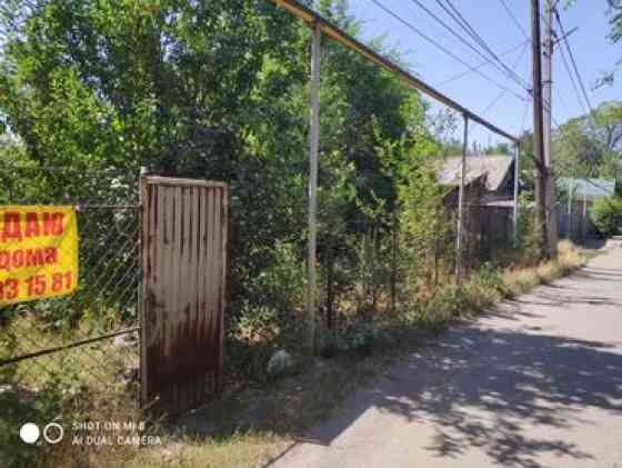 Полдома, 30 м², 2 комнаты, Собственник Бишкек