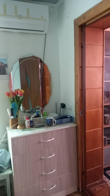 Полдома, 40 м², 2 комнаты, Собственник, Старый ремонт Бишкек - изображение 1