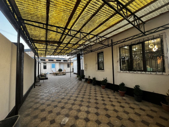 Дом, 160 м², 5 комнат, Собственник, Евроремонт Бишкек - сүрөт 1