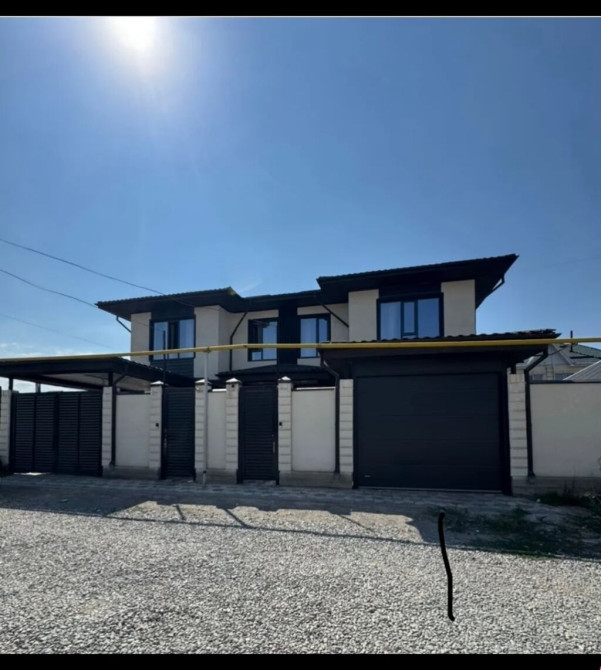 Дом, 160 м², 5 комнат, Агентство недвижимости Бишкек - сүрөт 1