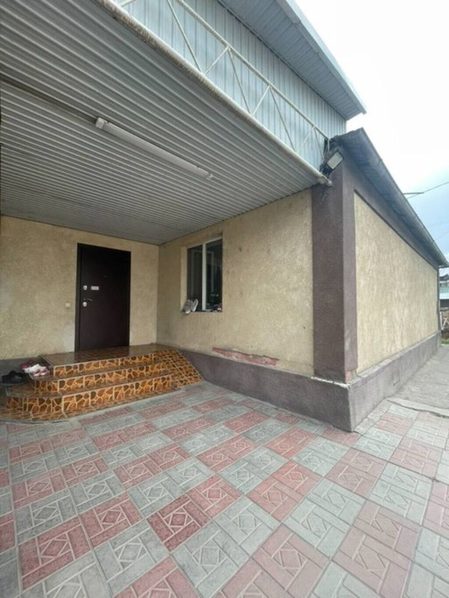 Дом, 100 м², 5 комнат, Агентство недвижимости, Евроремонт Бишкек - изображение 1