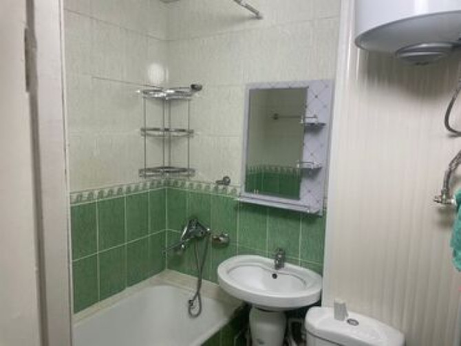 2 комнаты, 46 м², 104 серия, 3 этаж, Косметический ремонт Bishkek - photo 6