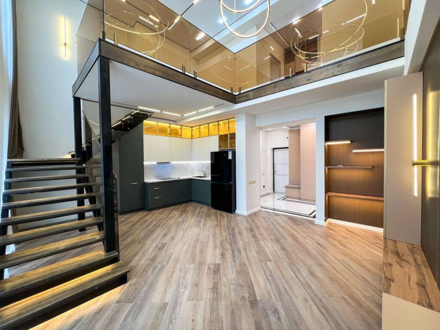 3 комнаты, 110 м², Элитка, 9 этаж, Дизайнерский ремонт Бишкек - изображение 1