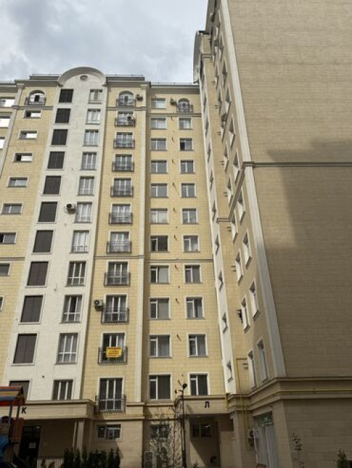 2 комнаты, 73 м², Элитка, 14 этаж, ПСО (под самоотделку) Бишкек - изображение 1