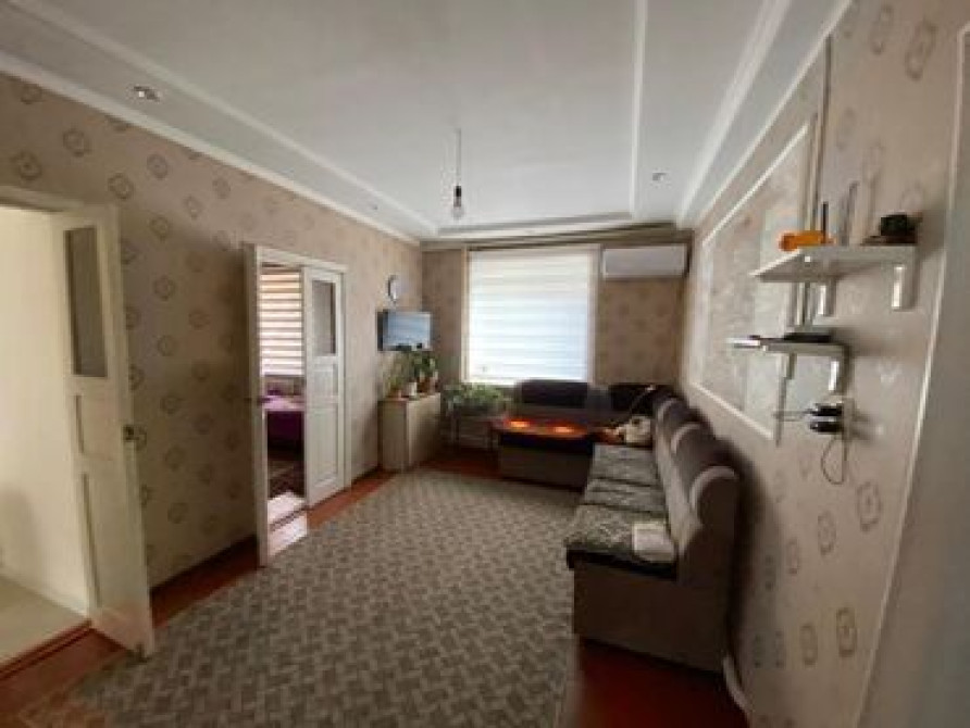 Просторная квартира с продуманной планировкой, включающей гостиную Бишкек - изображение 7