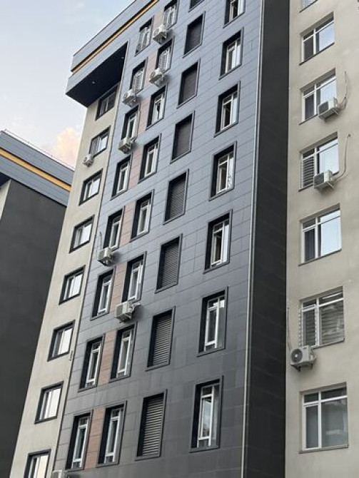 2 комнаты, 72 м², Элитка, 8 этаж, ПСО (под самоотделку) Бишкек - изображение 1