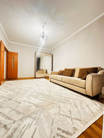 1 комната, 44 м², 106 серия, 3 этаж, Евроремонт Бишкек - сүрөт 1