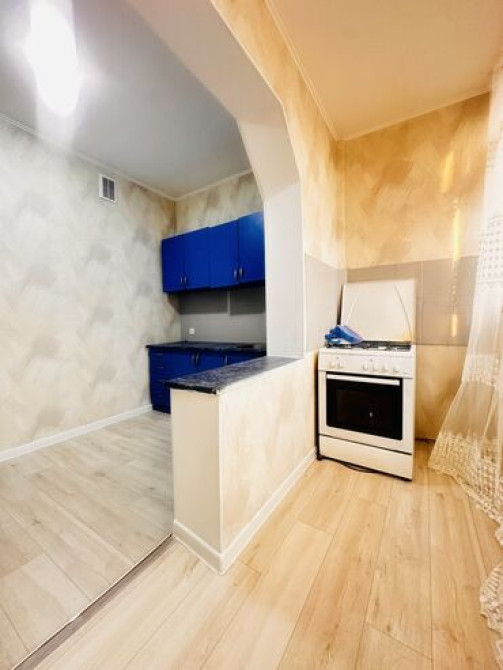 1 комната, 40 м², 106 серия, 3 этаж, Евроремонт Bishkek - photo 1