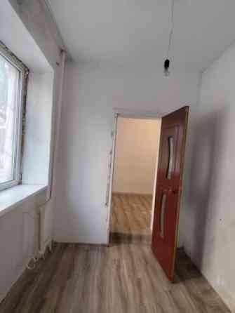 2 комнаты, 16 м², Малосемейка, 1 этаж, Старый ремонт Бишкек