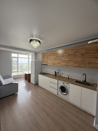 1 комната, 37 м², Элитка, 6 этаж, Дизайнерский ремонт Бишкек - изображение 4