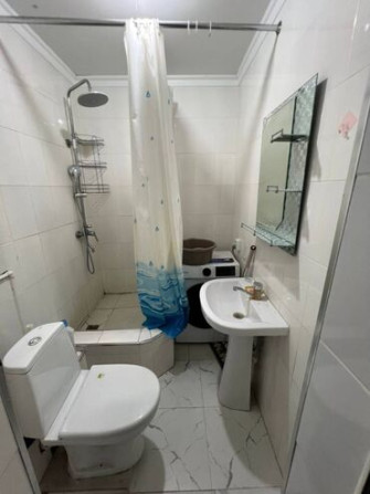 1 комната, 30 м², Хрущевка, 4 этаж, Косметический ремонт Бишкек - изображение 6