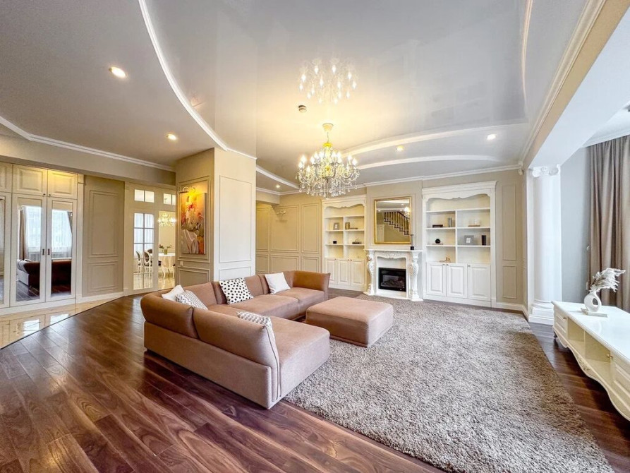 5 и более комнат, 214 м², Элитка, 9 этаж, Дизайнерский ремонт Бишкек - изображение 1