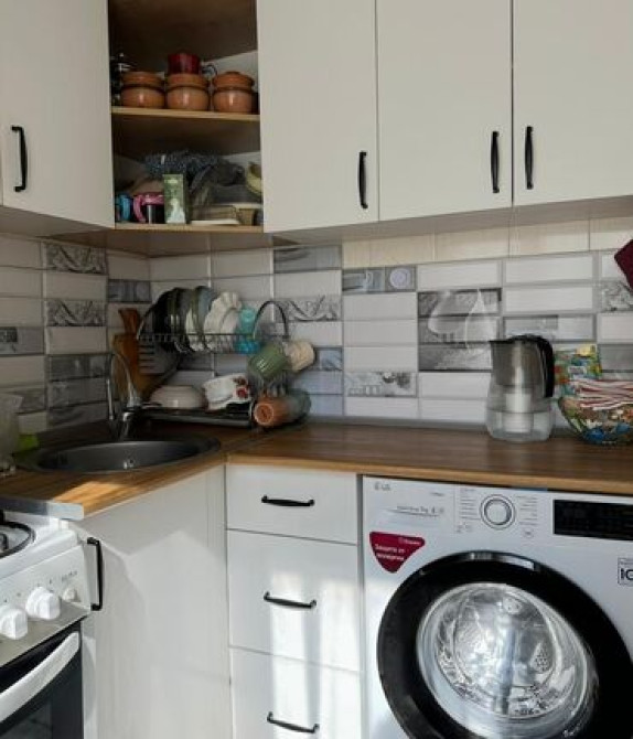 1 комната, 32 м², 104 серия, 2 этаж, Евроремонт Бишкек - изображение 4