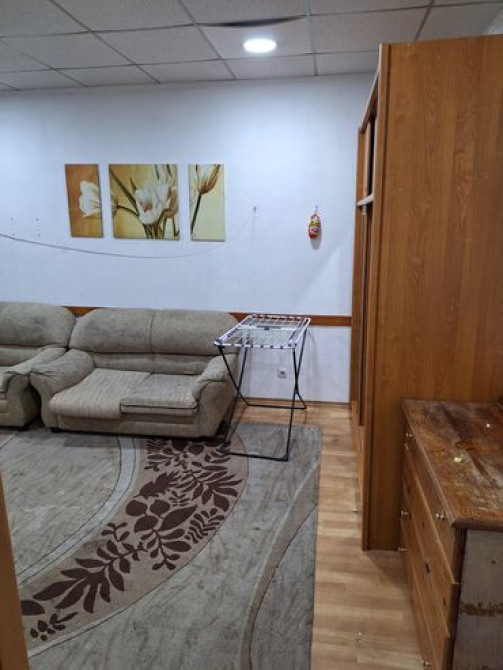 1 комната, 34 м², 105 серия, 1 этаж, Косметический ремонт Bishkek - photo 1