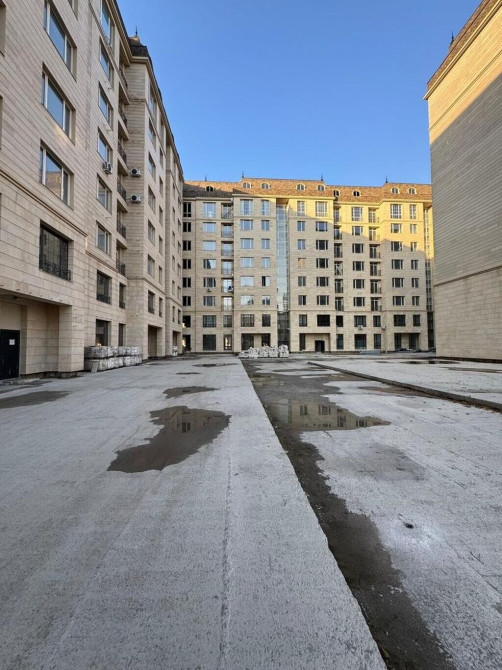 3 комнаты, 108 м², Элитка, 3 этаж, Дизайнерский ремонт Bishkek - photo 1