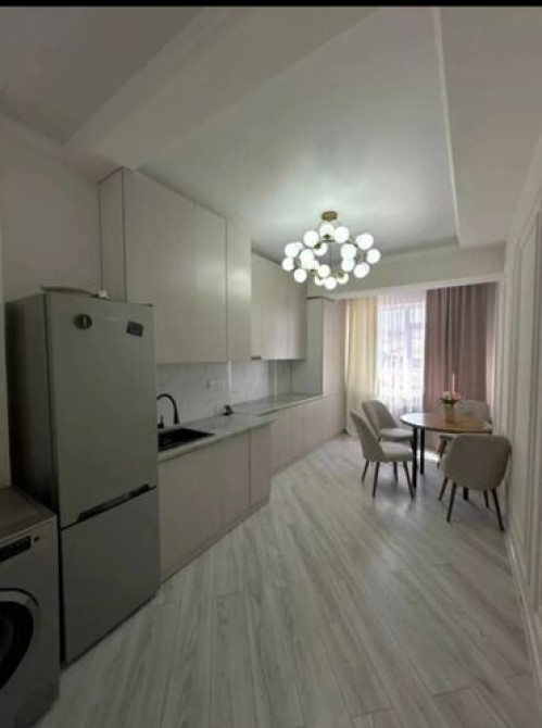 1 комната, 43 м², Элитка, 9 этаж, Евроремонт Бишкек - изображение 1