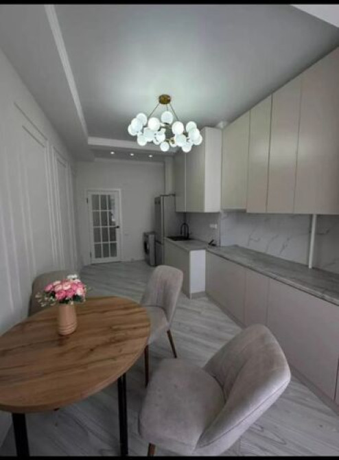 1 комната, 43 м², Элитка, 9 этаж, Евроремонт Бишкек - изображение 4